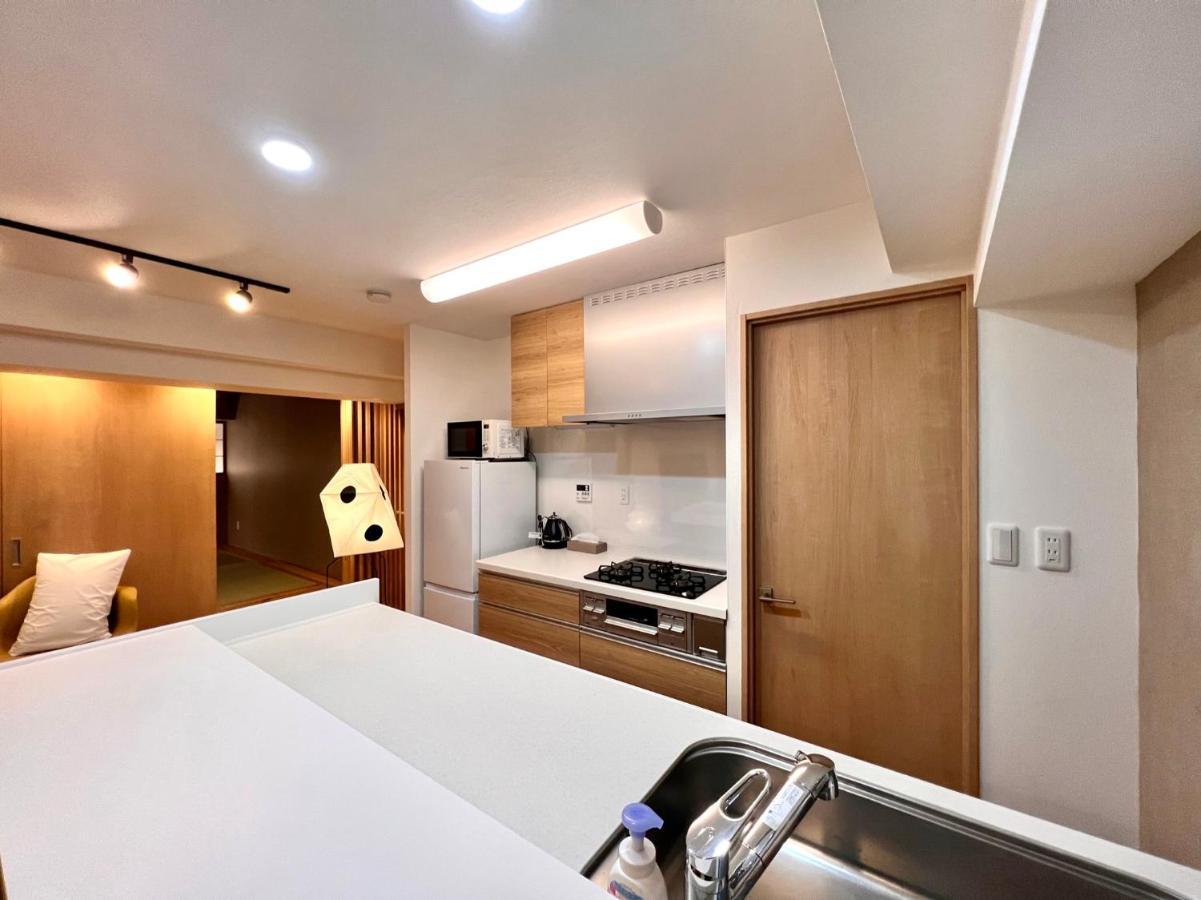 Ferienwohnung 浅草スカイツリービューテラス 浅草寺3分 浅草駅6分 2-10人 成田&羽田空港直通 Präfektur Tokio Exterior foto